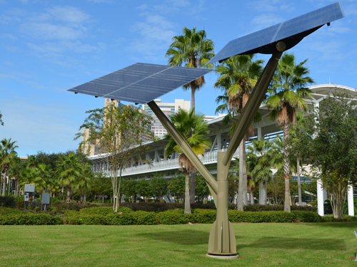 Instalación del Árbol Solar en el Centro de Convenciones del Condado de Orange
