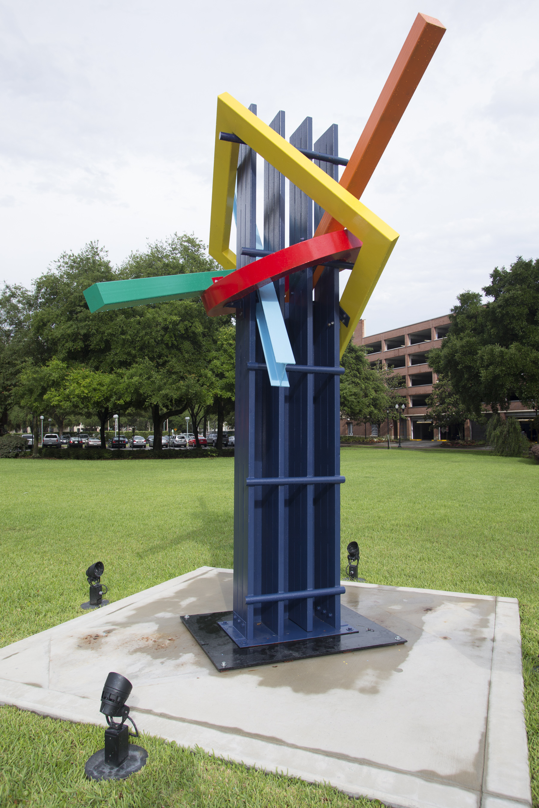 Sculpture on the Orange County administrative building lawn